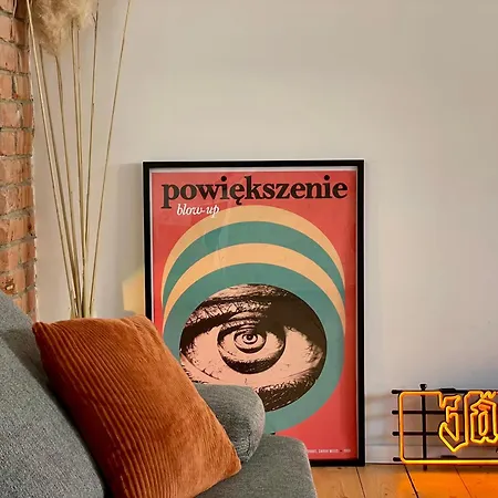 Apartment 93 M2 Kino Na Dachu Rynek