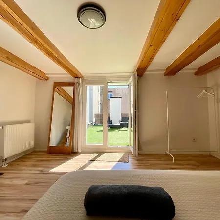 Apartment 93 M2 Kino Na Dachu Rynek Breslau