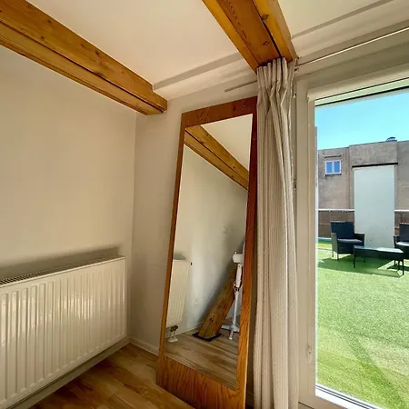 93 M2 Kino Na Dachu Rynek Apartment