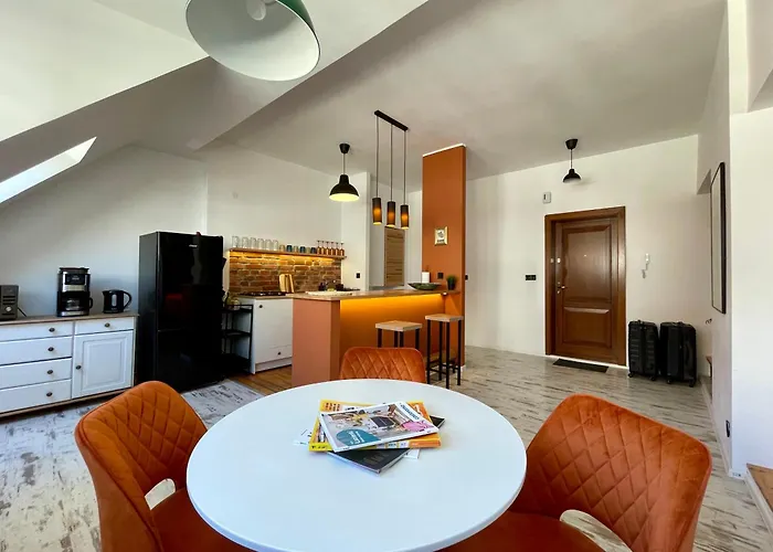 93 M2 Kino Na Dachu Rynek * Wroclaw