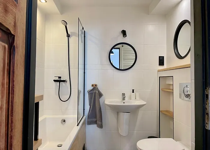 93 M2 Kino Na Dachu Rynek Wroclaw